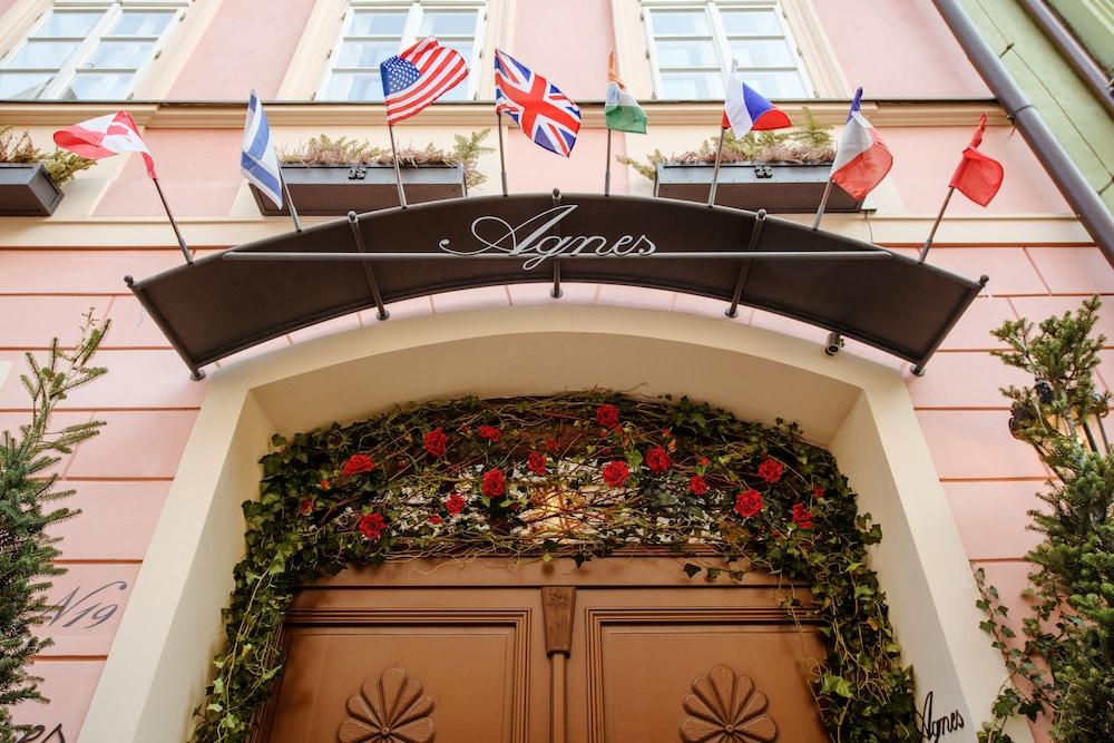 โฮเต็ล เรสซิเดนซ์ แอคเนส Hotel ปราก ภายนอก รูปภาพ